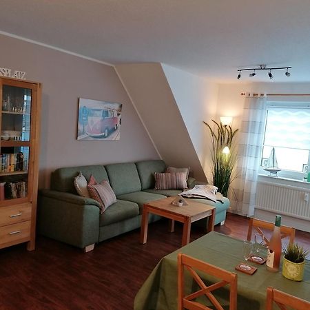 Fewo Im Kastania Nr19 Petersdorf auf Fehmarn Bagian luar foto
